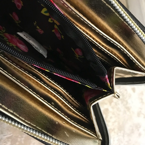 Brand new Betsey Johnson price firm - Picture 5 of 8